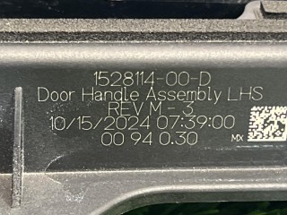 ручка наружная двери задней левой, ориг. номер 1528114-00-D, Tesla Model 3 2 поколение 2024-2026