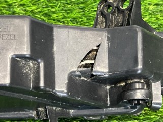 фара противотуманная левая, ориг. номер 68525277AA, 68425743AD, Jeep Wagoneer 3 поколение 2021-2026