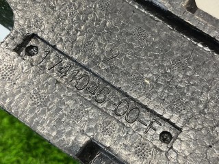 абсорбер бампера передний, ориг. номер 1741046-00-F, Tesla Model 3 2 поколение 2024-2026