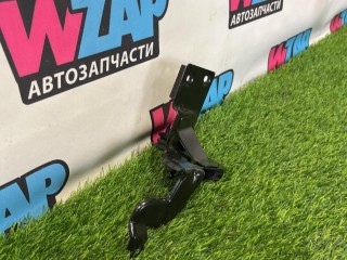 кронштейн блока ABS, ориг. номер 5Q1614235E, Volkswagen Jetta 7 поколение 2018-2022