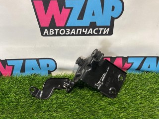 кронштейн блока ABS, ориг. номер 5Q1614235E, Volkswagen Jetta 7 поколение 2018-2022
