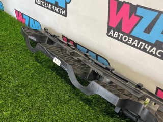 кронштейн крепления бампера заднего, ориг. номер 17A807863, Volkswagen Jetta 7 поколение 2018-2022