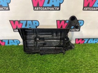 полка аккумулятора, ориг. номер 5Q0915331K, Volkswagen Jetta 7 поколение 2018-2022