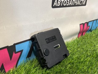 крышка блока предохранителей, ориг. номер 8387547, BMW M3 E46 1999-2006