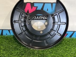 Кожух защитный тормозного диска, ориг. номер 84065000, GMC Terrain 2 поколение 2017-2021