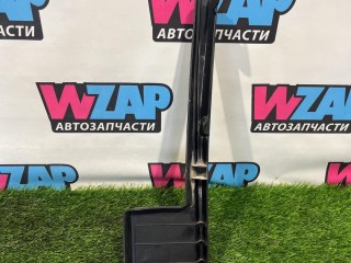 дефлектор радиатора, ориг. номер FR3B-8102-BB, Ford Mustang 6 поколение S550 [рестайлинг] 2017-2026