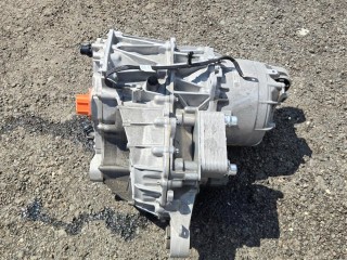 двигатель, ориг. номер 108569320F, 112099017K, 109076400G, Tesla Model Y 2020-2026