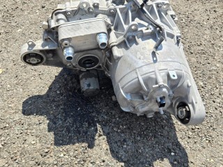 двигатель, ориг. номер 108569320F, 112099017K, 109076400G, Tesla Model Y 2020-2026