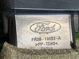 дефлектор обдува салона правый, ориг. номер FR3B19893A, Ford Mustang 6 поколение S550 [рестайлинг] 2017-2026