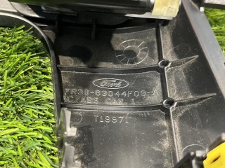 бардачок, ориг. номер FR3B63044F09A, Ford Mustang 6 поколение S550 [рестайлинг] 2017-2026