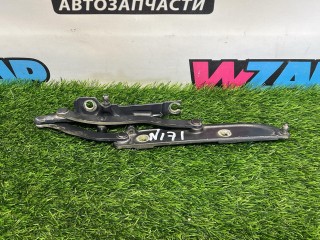 петля крышки багажника правая, ориг. номер 8220074, BMW M3 E46 1999-2006