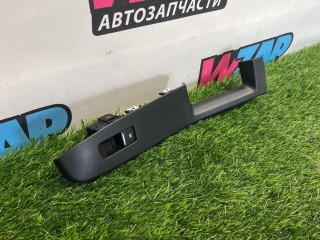 кнопка стеклоподъемника двери передней правой, ориг. номер LJ6BS240A40A, 2F502271RAE, Ford Escape 4 поколение CX482 2019-2022