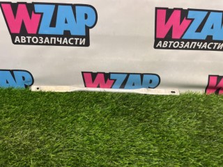 распорная планка телевизора, ориг. номер 1038910-00-B, Tesla Model S 1 поколение [рестайлинг] 2016-2021