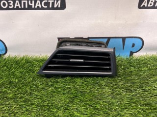 дефлектор обдува салона правый, ориг. номер 17B819704F, Volkswagen Jetta 7 поколение 2018-2022