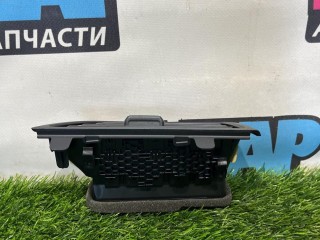 дефлектор обдува салона правый, ориг. номер 17B819704F, Volkswagen Jetta 7 поколение 2018-2022