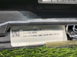 декоративная накладка торпедо, ориг. номер 1100567-00-E, Tesla Model 3 1 поколение 2017-2021