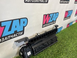 дефлектор обдува салона левый, ориг. номер 1095416, Tesla Model 3 1 поколение 2017-2021