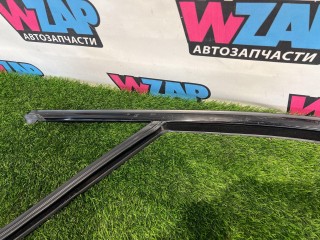 уплотнитель стекла двери передний левый, ориг. номер 9451281, BMW XM G09 2022-2026