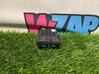 разъем AUX / USB Volkswagen Jetta 7 поколение [рестайлинг] 2021-2024, 2G6035736