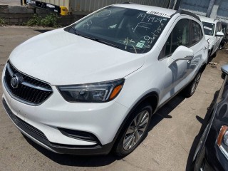 Buick Encore 1 поколение [рестайлинг] 2017г. 1.4 л. - фото №3