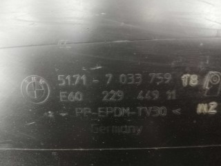 Порог пластиковый левый, ориг. номер 7033759, BMW 5-Series E60 - 2002-2007