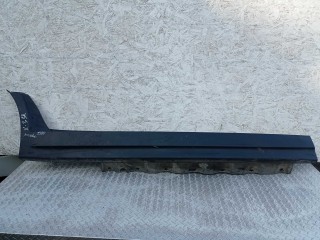 Порог пластиковый правый, ориг. номер 3330866, BMW X3 E83 рестайлинг - 2006-2010
