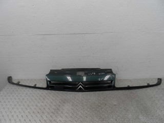 Решетка радиатора Citroen Xantia 1992-1998, 1.8 л, МКПП, 96189199