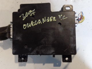 Блок предохранителей Mitsubishi Outlander 2002-2009, 8637A320