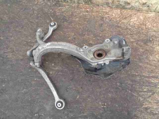 Кулак поворотный правый Audi A6 2004-2008, передний привод