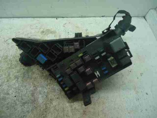 Блок предохранителей Subaru Tribeca 2004-2007