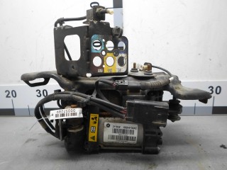 Компрессор подкачки амортизаторов Jeep Grand Cherokee 2013-2016, полный привод, 68204730AE
