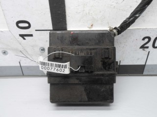 Блок предохранителей Mitsubishi Outlander 2002-2009