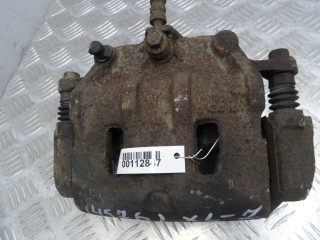 Суппорт передний правый Suzuki XL-7 2006-2009