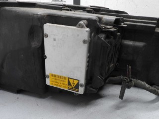 Фара правая, ориг. номер 4E0907813, 5DF00827910, Audi A8 2002-2005