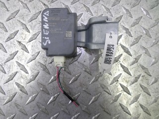 Блок управления Toyota Sienna 2010-2014, 89760-08010