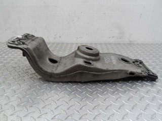 Кронштейн КПП Volkswagen Phaeton 2002-2007, АКПП, передний привод, 3D0399263
