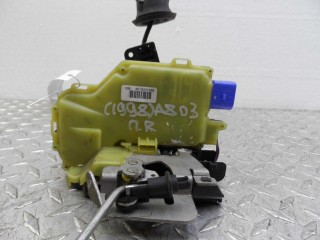 Замок двери передней правой Audi A8 2002-2005, седан, 4E1837016