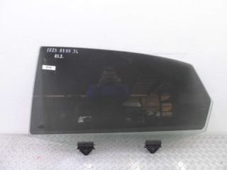 Стекло двери задней левой Audi A8 2002-2005, седан, левый руль