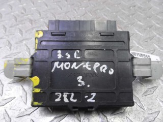 Блок управления ABS, ориг. номер MR400420, Mitsubishi Montero 1999-2003