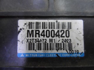 Блок управления ABS, ориг. номер MR400420, Mitsubishi Montero 1999-2003
