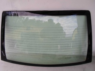 Стекло заднее, Ford Focus 1998-2001