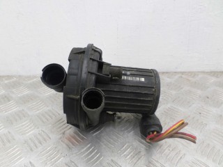 Воздушный нагнетатель (насос) системы нейтрализации ОГ Audi A8 2002-2005, 6.0 л, бензин