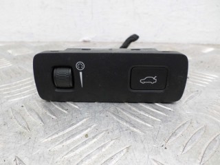 Кнопка салона Volvo XC90 2014-2019, внедорожник 5 дв., левый руль, 31376510