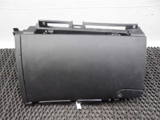 Бардачок Hyundai Santa Fe 2012-2016, внедорожник 5 дв., левый руль, 845404Z000