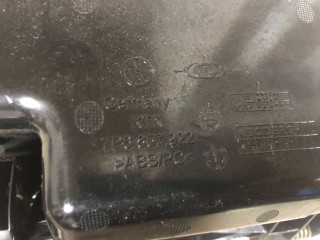 Бардачок, ориг. номер 7P6857922, Volkswagen Touareg 2010-2014