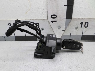 Замок зажигания Audi Q7 2005-2009, 4F0910131