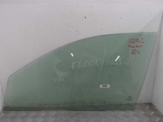 Стекло двери передней левой Ford Mondeo 2000-2003, седан, левый руль