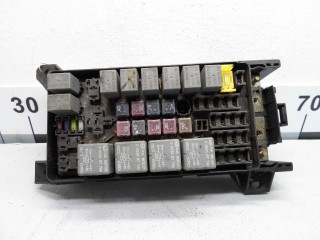 Блок предохранителей Kia Sorento 2002-2006, 91160-3E070