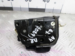 Замок двери передней правой Audi A4 2000-2006, седан, 8E1837016AB11S