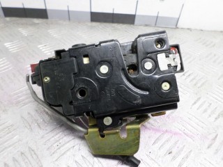 Замок двери задней левой Audi A4 2000-2006, седан, 4B0839015D